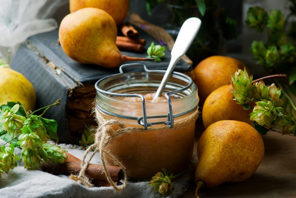 Heerlijk voor met de feestdagen, zelfgemaakte vanille peren jam.